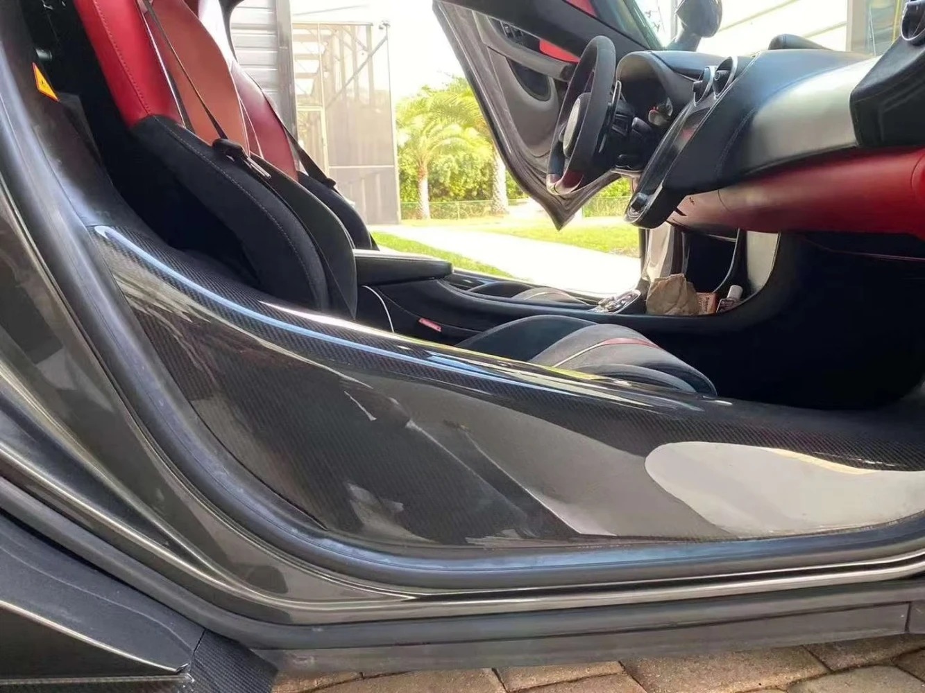 Dry Carbon Fiber 570S Door Sills High Quality Fast Delivery Whole Sale Price Body Kits for 720S